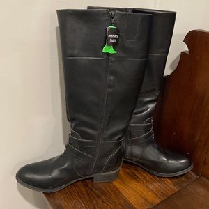 Wide calf size 11 black boots